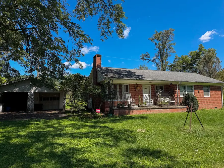 414 Old Robbinsville Road, Andrews, NC 28901 - #2