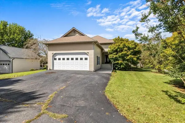 324 Sims Circle, Hiawassee, GA 30546