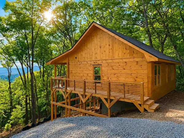 216 Conley Branch Road, Blue Ridge, GA 30513