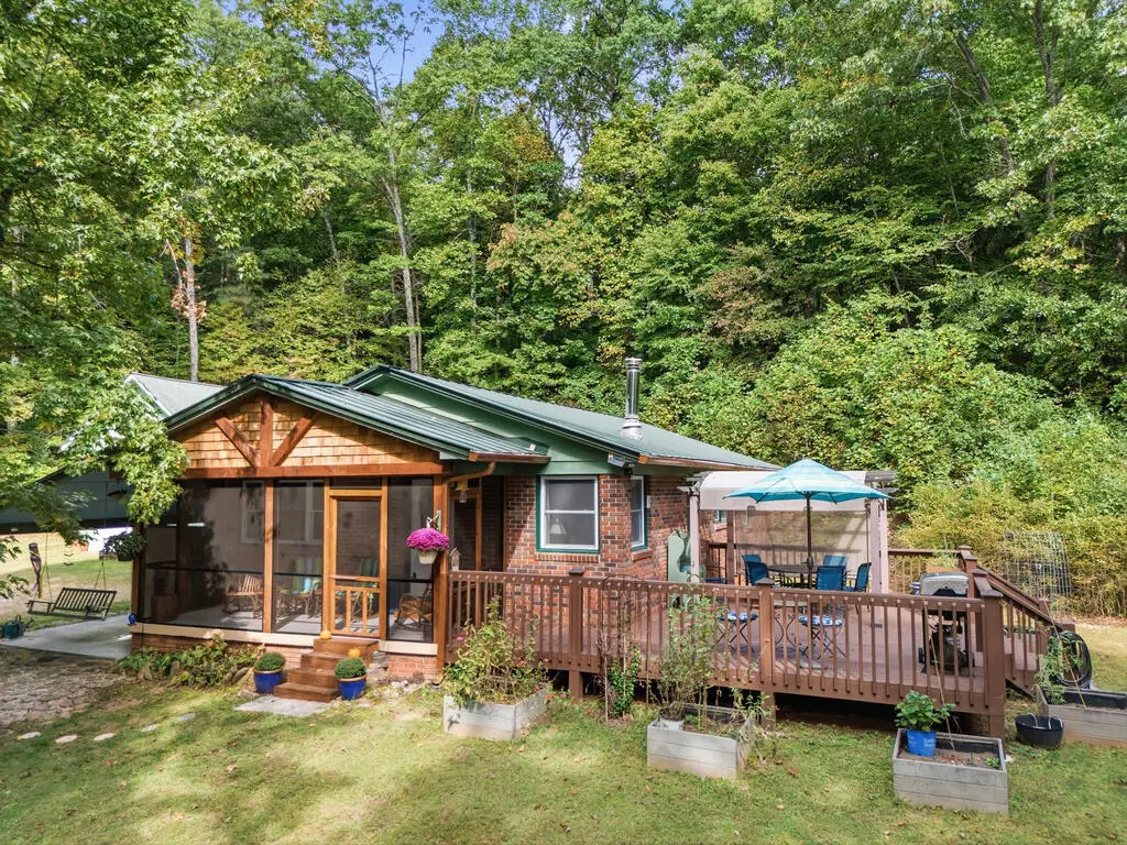 1245 Muskrat Creek Road, Hayesville, NC 28904 - #1