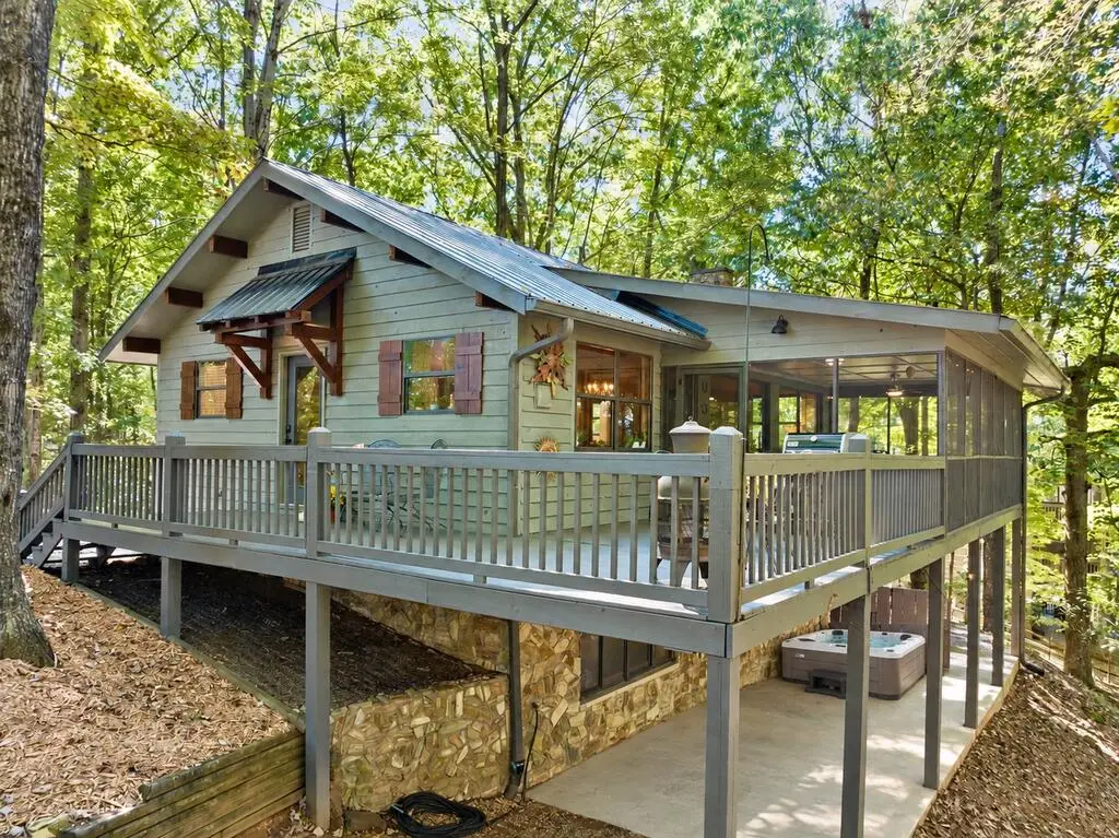 1052 Green Ridge Road, Blue Ridge, GA 30513 - #1
