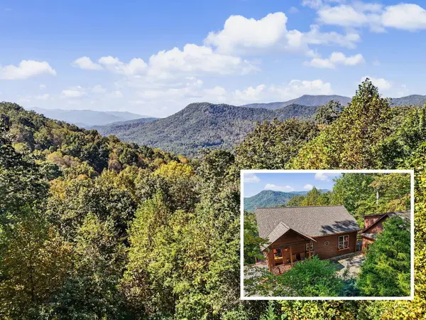 7031 Black Bear Trail, Hiawassee, GA 30546