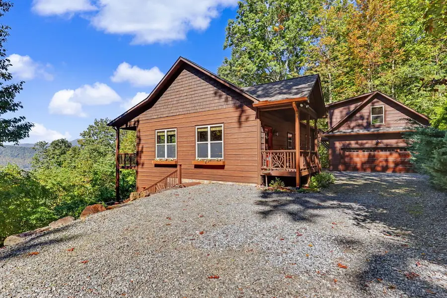 7031 Black Bear Trail, Hiawassee, GA 30546 - #2
