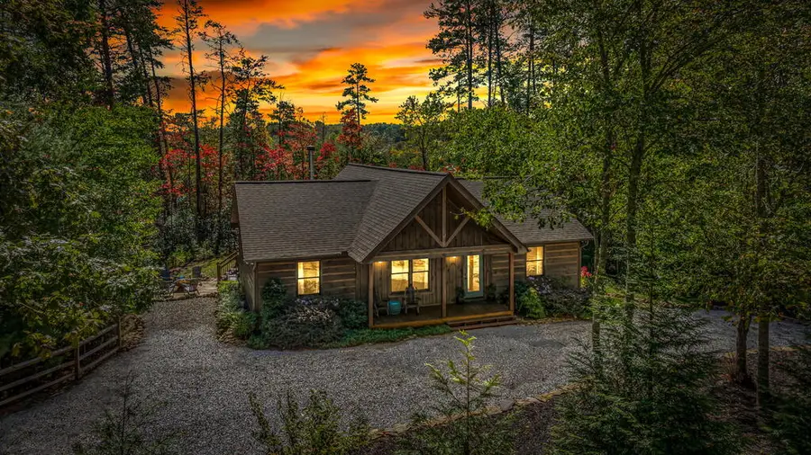 329 Autumn Ridge Drive, Mineral Bluff, GA 30559 - #2