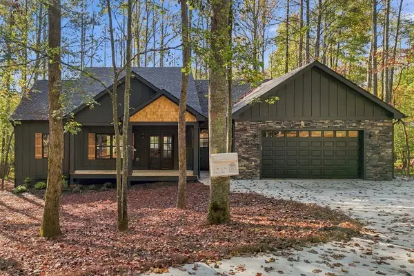 129 Nexus Drive, Ellijay, GA 30540