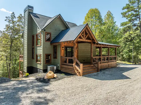 108 Wildflower Drive, Mineral Bluff, GA 30559