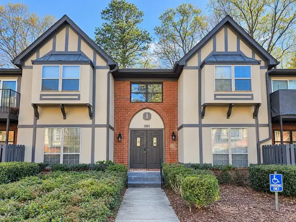 6851 NE Roswell Road, Sandy Springs, GA 30328