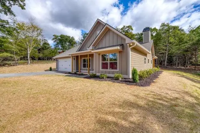 210 Gladys Lane, Young Harris, GA 30582 - #3