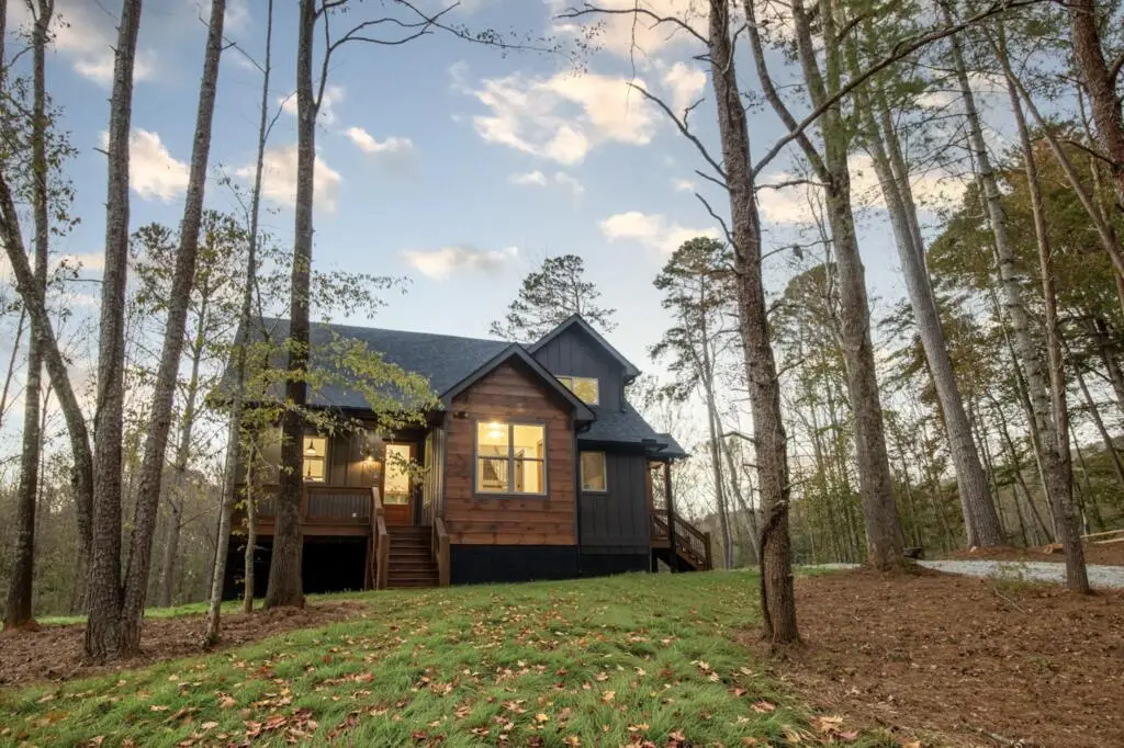 950 Hagin Circle, East Ellijay, GA 30536 - #1