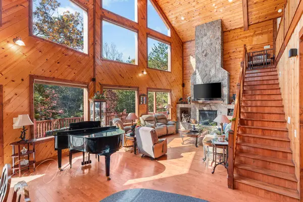 570 Duck Gap, Blairsville, GA 30512