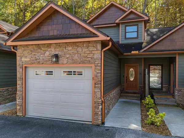 130 Emory Circle, Blairsville, GA 30512