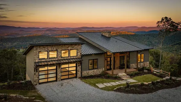 232 North Mountain Ridge Drive, Talking Rock, GA 30175