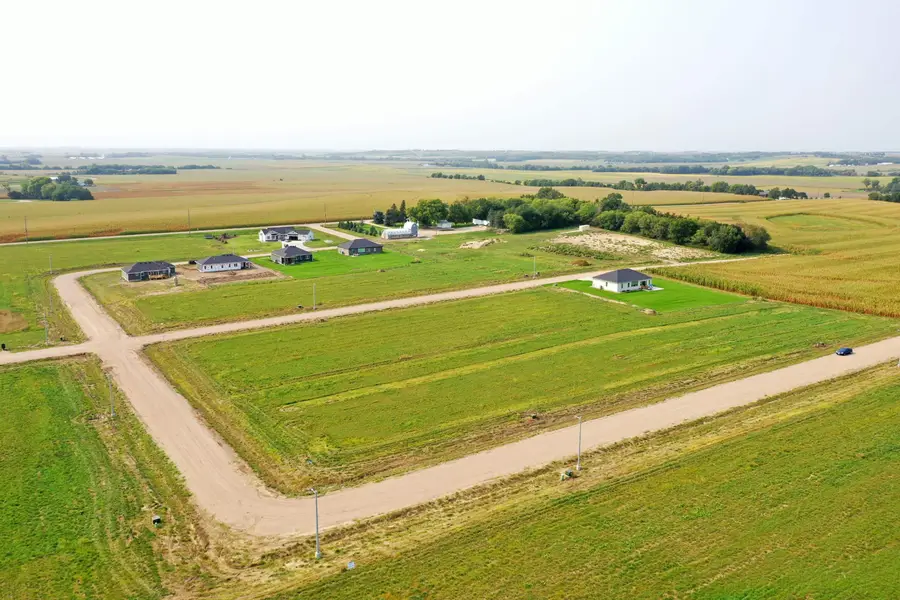 8374 HILLSIDE PLAZA, Columbus, NE 68601 - Image #2