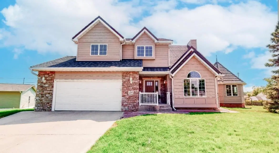 154 SMITH PLACE, Columbus, NE 68601 - Image #1