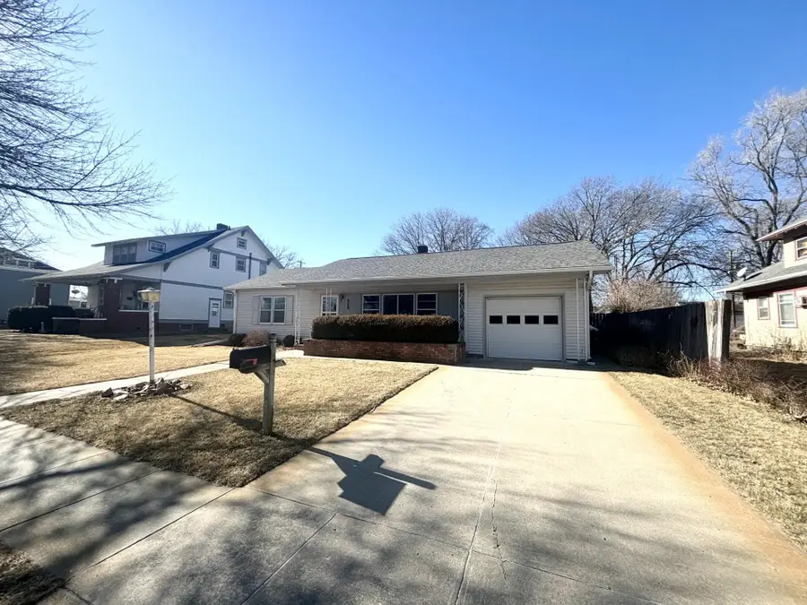 828 S 3rd Street, Albion, NE 68601 - Image #2