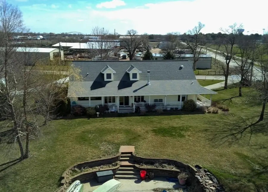 1 Cottonwood Drive, Columbus, NE 68601 - Image #2