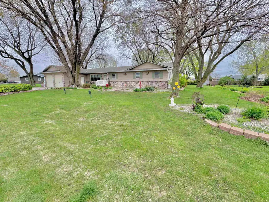 3253 E 16th Avenue, Columbus, NE 68601 - Image #3