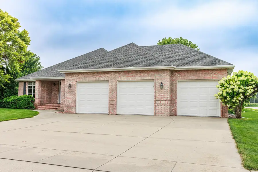 3672 Brookshire Place, Columbus, NE 68601 - Image #3