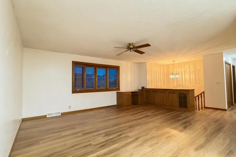 3168 31st Avenue, Columbus, NE 68601 - Image #2