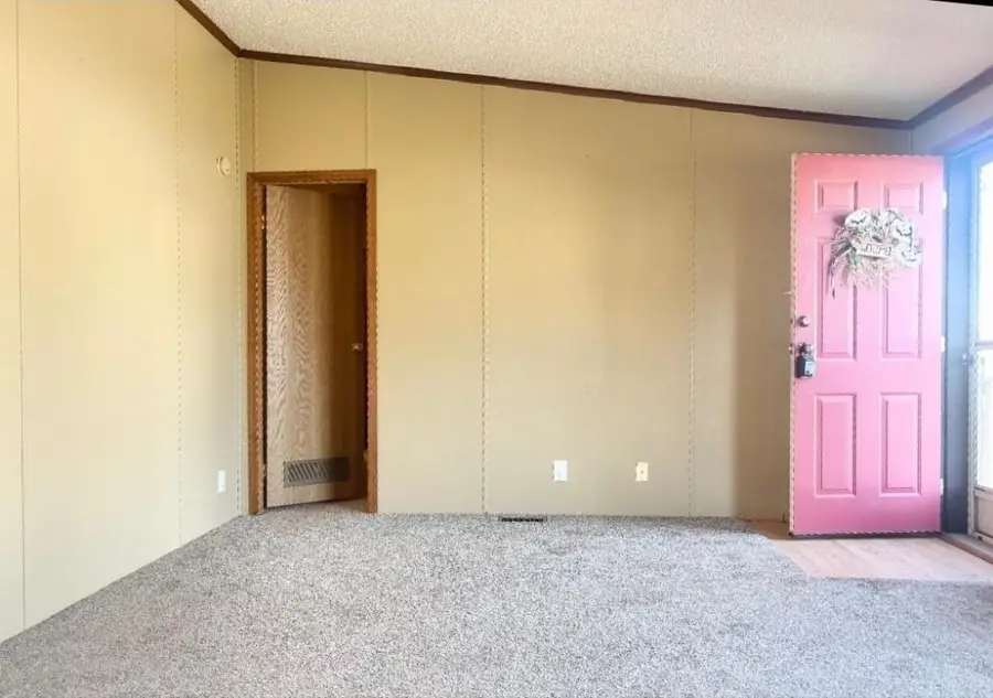 261 D Street, Platte Center, NE 68653 - Image #3