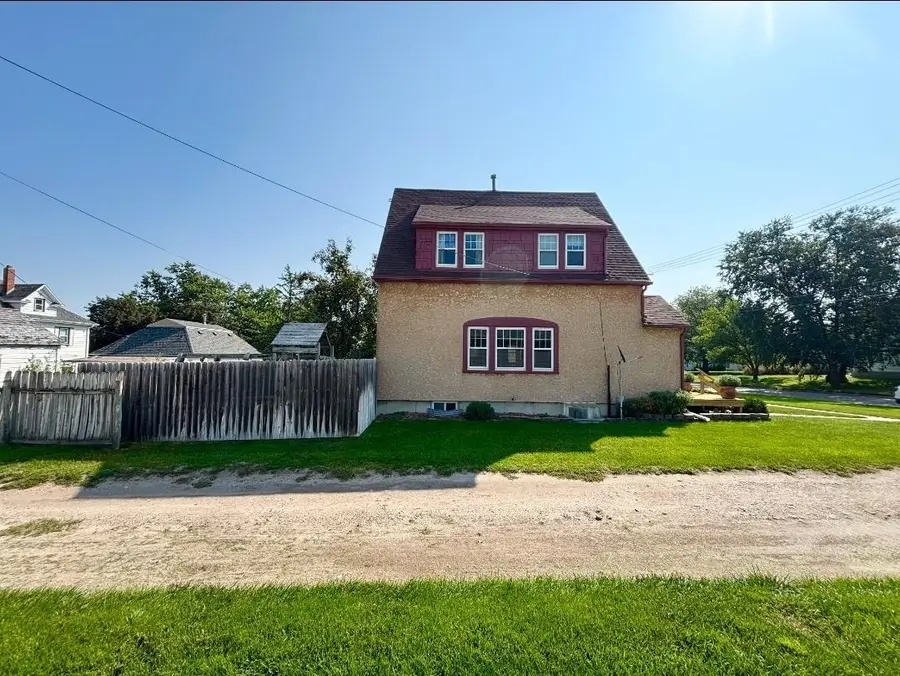 314 W Columbia Street, Albion, NE 68620 - Image #3