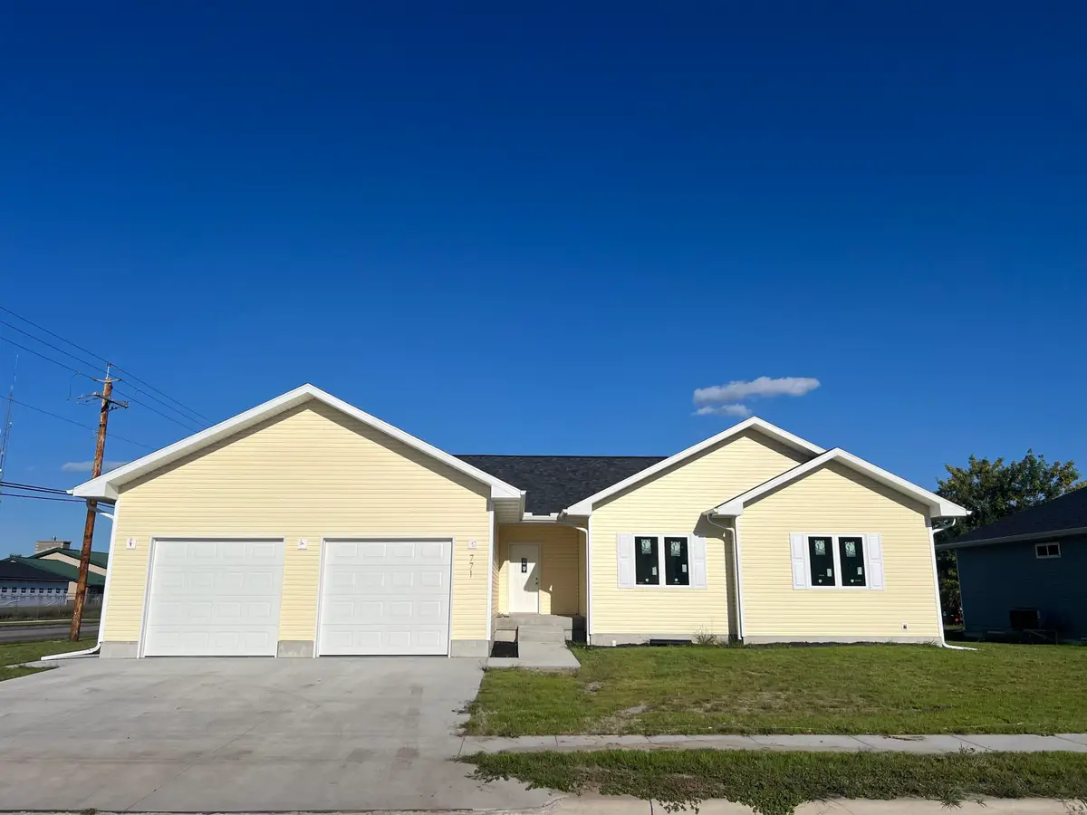 771 6th Avenue, Columbus, NE 68601 - Image #1