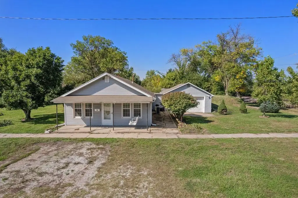 533 N 3rd Street, David City, NE 68632 - #1