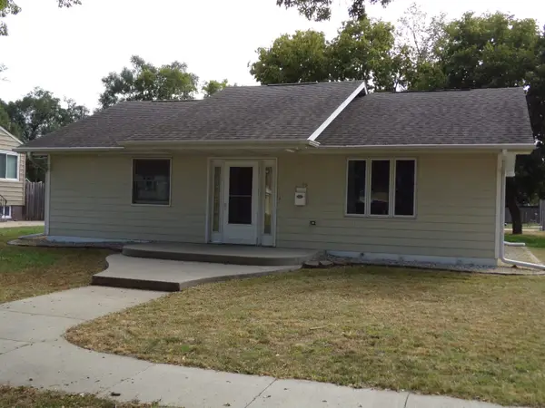 2215 7th Street, Columbus, NE 68601