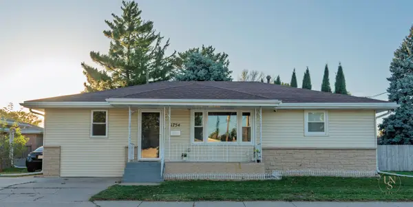 1754 18th Avenue, Columbus, NE 68601