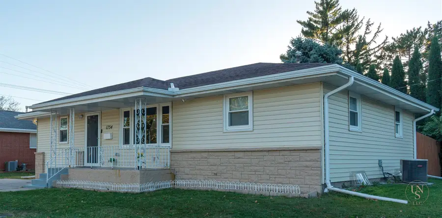 1754 18th Avenue, Columbus, NE 68601 - #2