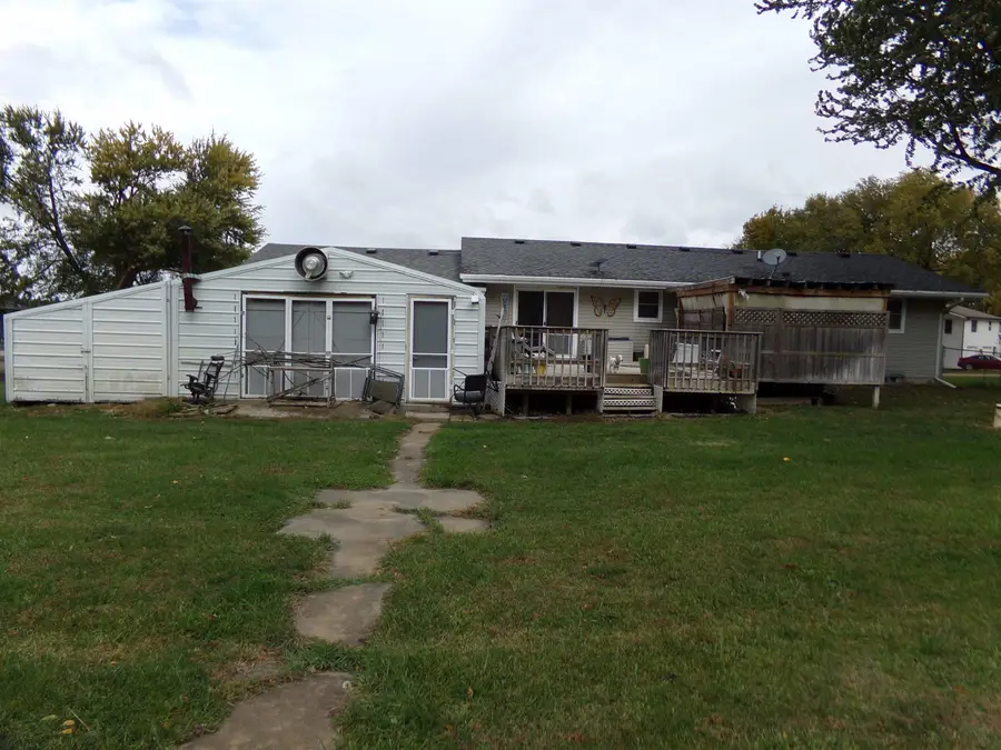 24818 Leland Drive, Columbus, NE 68601 - Image #2