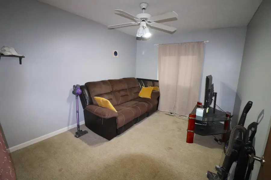 2963 Fairlane Avenue, Columbus, NE 68601 - Image #3