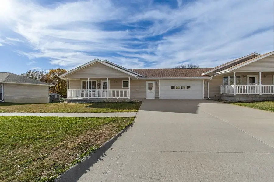 112 N 5th Street, Newman Grove, NE 68758 - Image #2