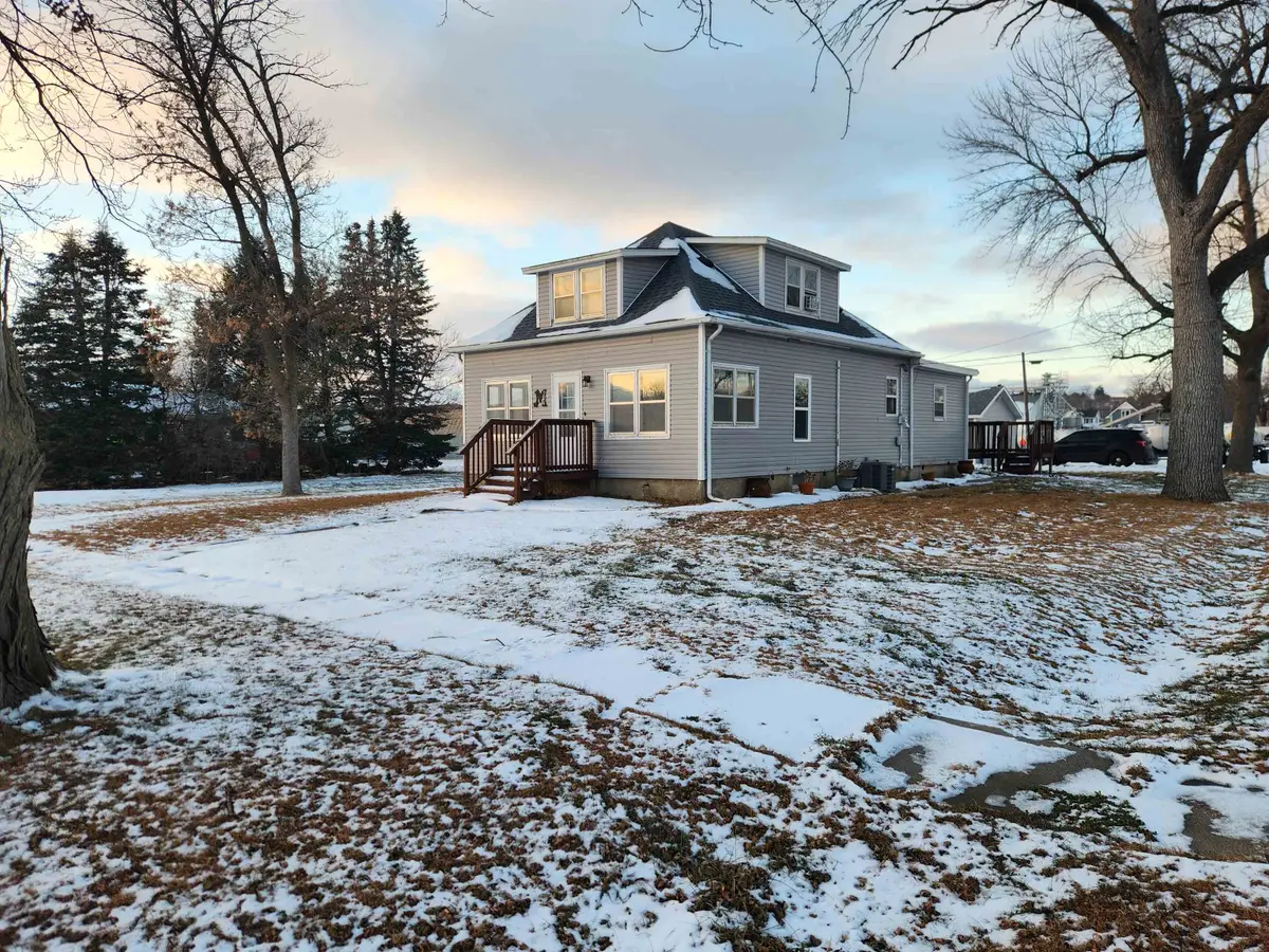 204 Street Clare Avenue, Genoa, NE 68640 - Image #1