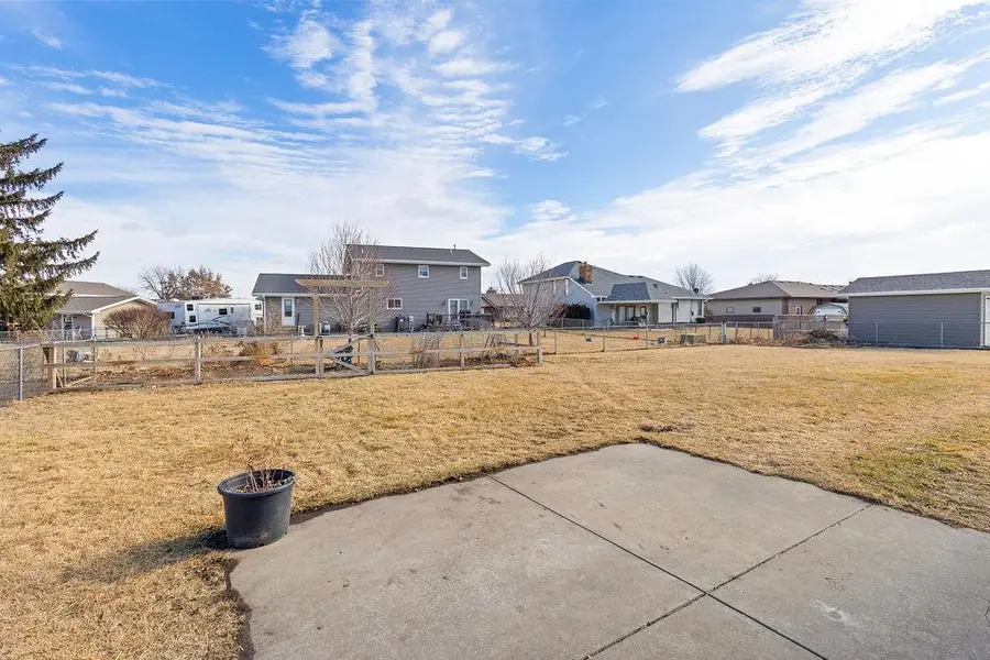 375 S 7th Avenue, Columbus, NE 68601 - #3