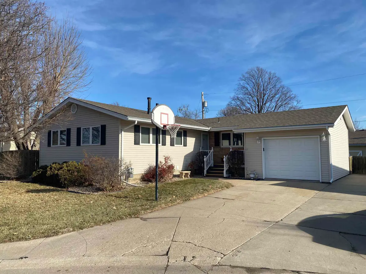 2661 James Place, Columbus, NE 68601 - Image #1