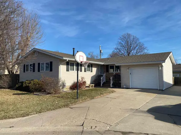 2661 James Place, Columbus, NE 68601