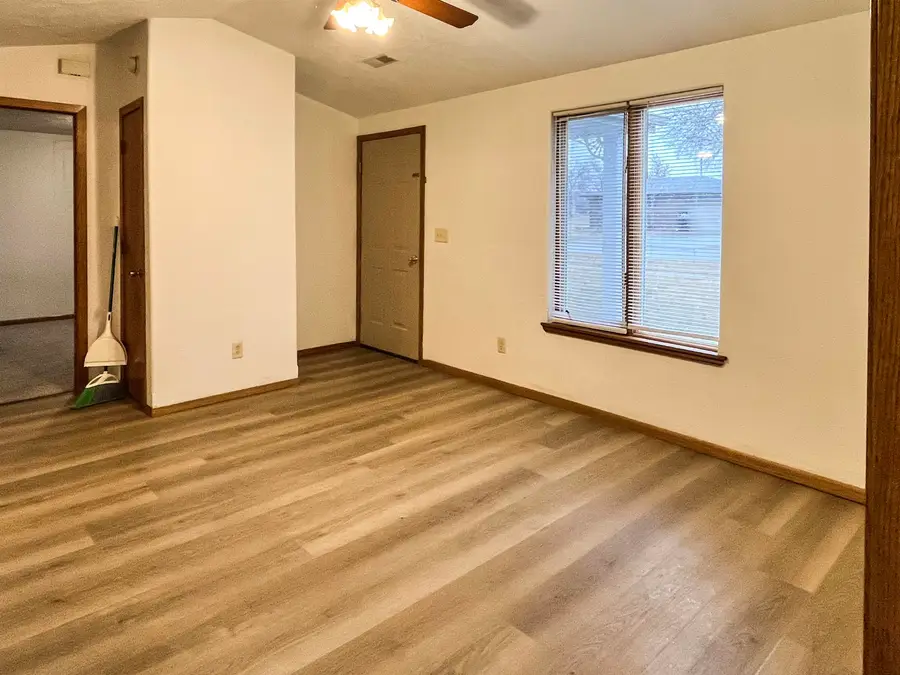 2519 5th Street, Columbus, NE 68601 - Image #2