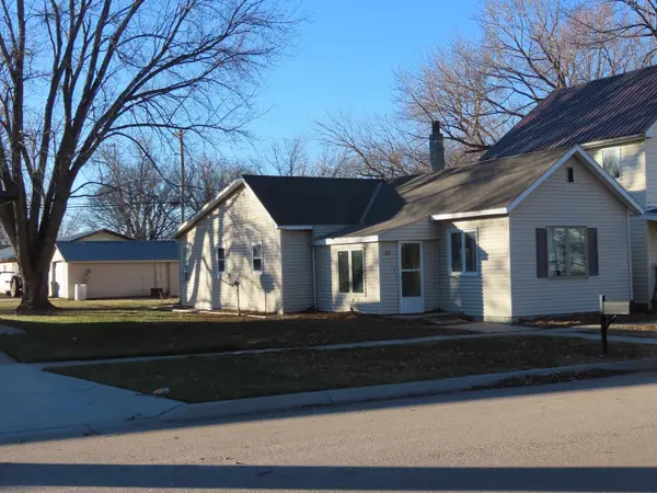 412 Esplanade St, Bellwood, NE 68624