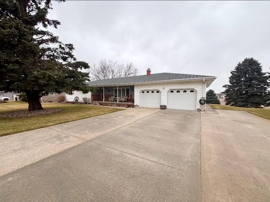 1112 W Church Street, Albion, NE 68620 - Image #2