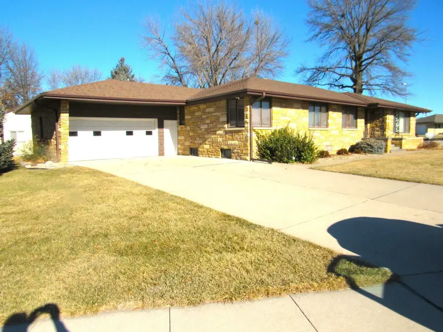 104 Willard Avenue, Genoa, NE 68640 - Image #2