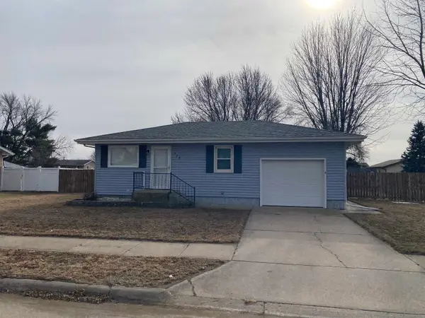 325 28th Street, Columbus, NE 68601