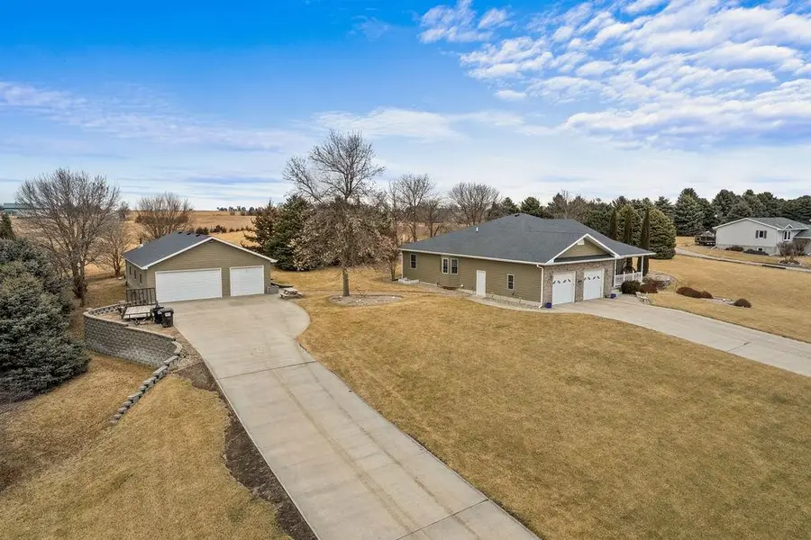 2130 55th Street, Columbus, NE 68601 - #2