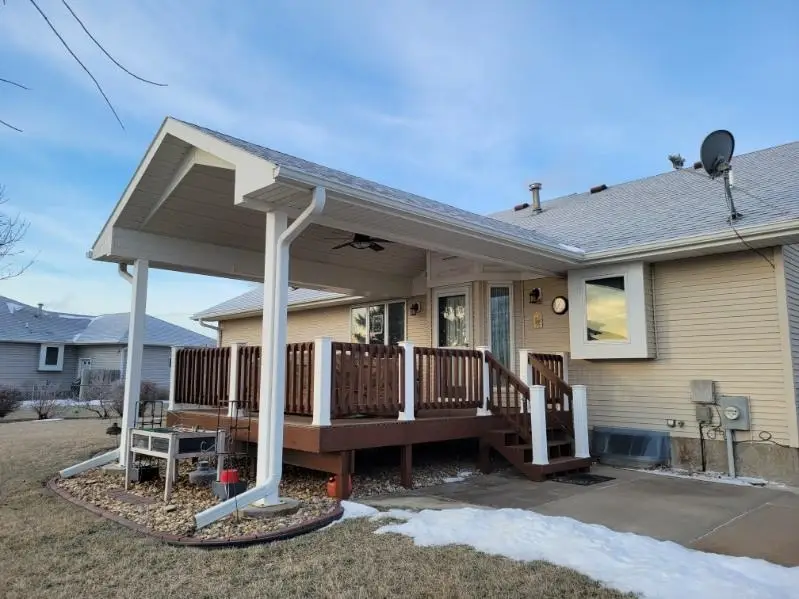 355 S 7th Avenue, Columbus, NE 68601 - #3