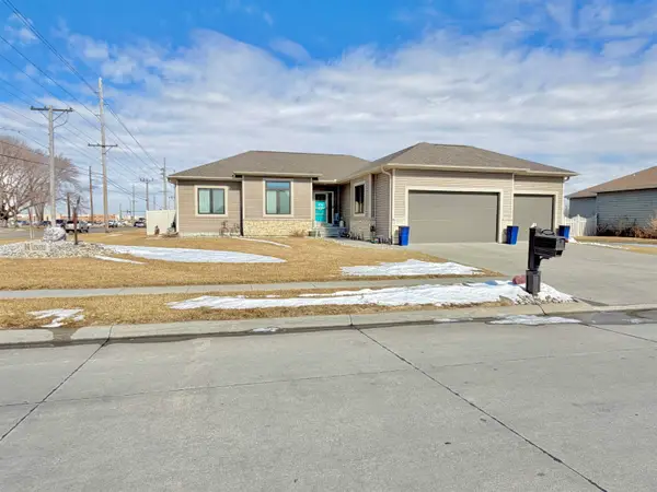3226 37th Street, Columbus, NE 68601