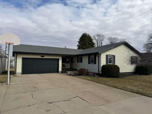822 20th Street, Columbus, NE 68601