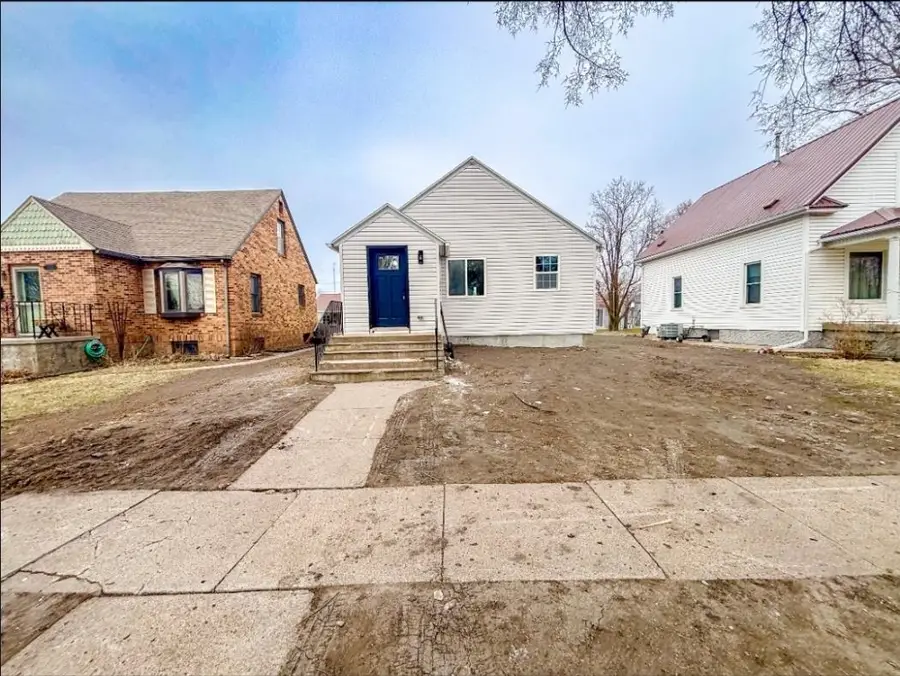 2208 20th Street, Columbus, NE 68601 - #3