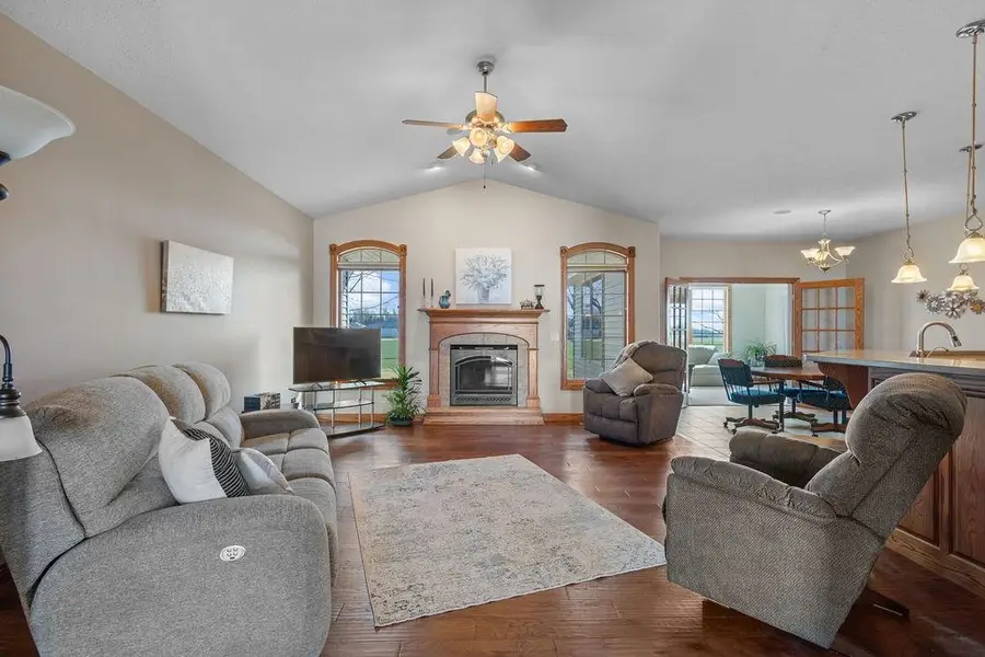 461 S Deer Creek Place, Columbus, NE 68601 - #2