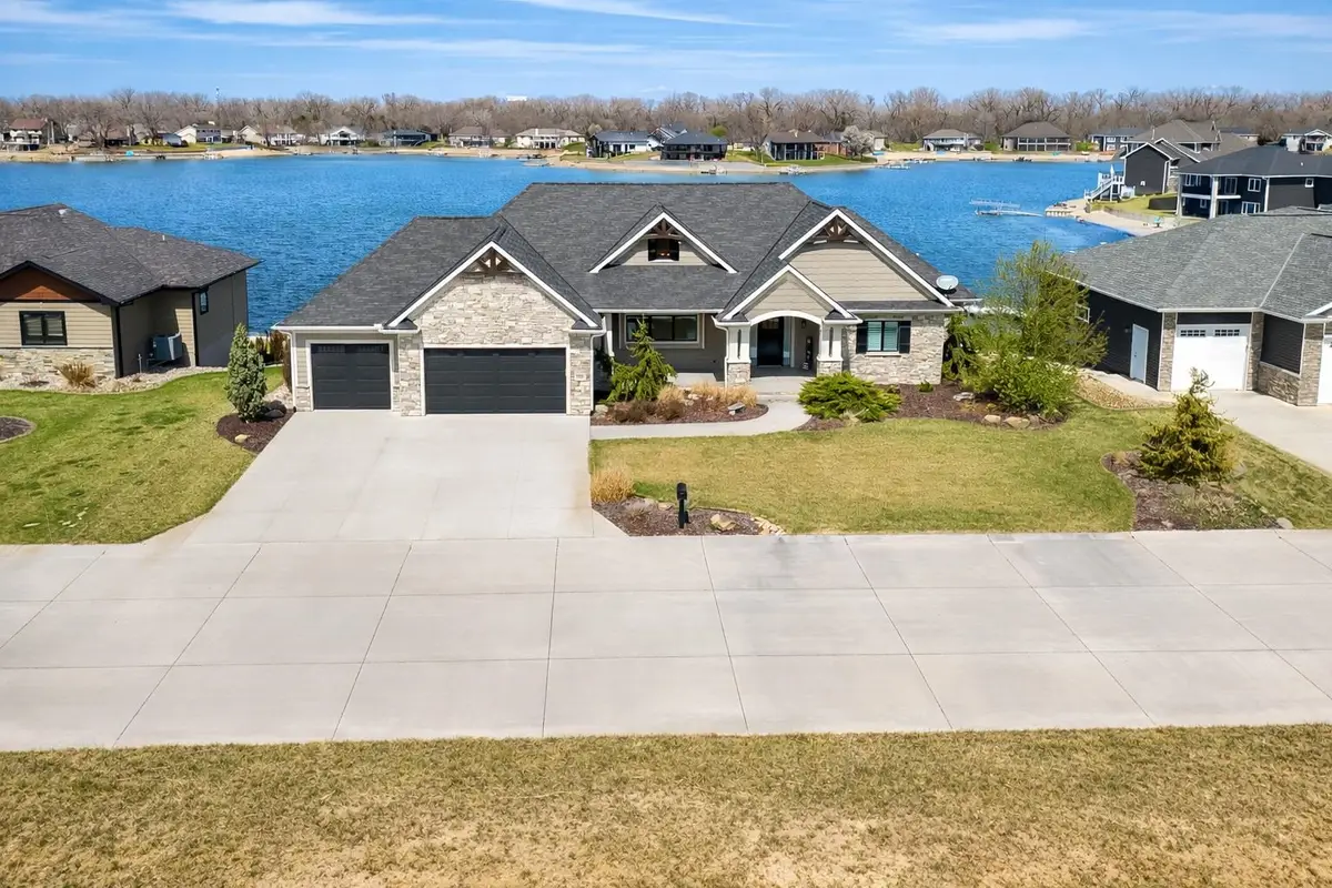 2740 Whitetail Drive, Columbus, NE 68601 - #1