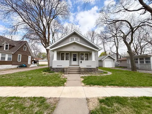 2710 18th Street, Columbus, NE 68601